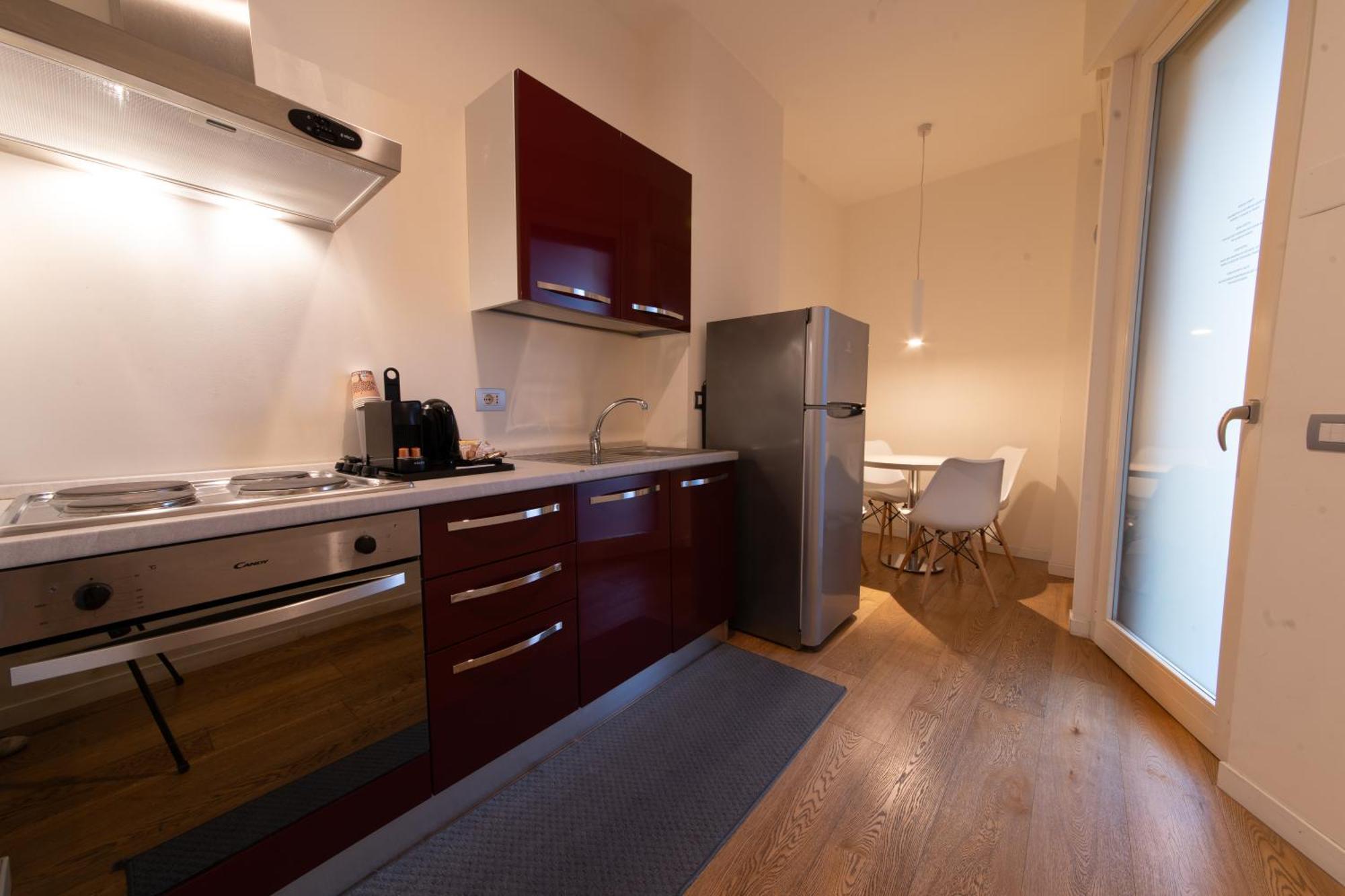 Hotel Mercure Milano Solari Esterno foto